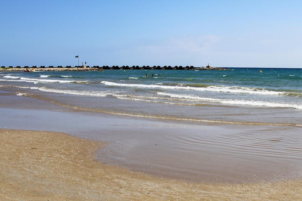 Camping La Rueda Кубельес Экстерьер фото